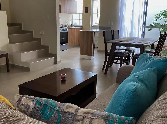 Cozy Family Vacation Near The Beach! Ferienhaus Playa del Carmen