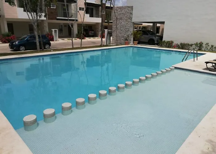 Cozy Family Vacation Near The Beach! *